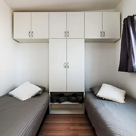 Mobile Damar 2 Holiday home